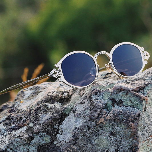 Fashion European And American Street Shooting Glasses Retro Steampunk Sunglasses Gothic Oval Frame Carved Sunglasses