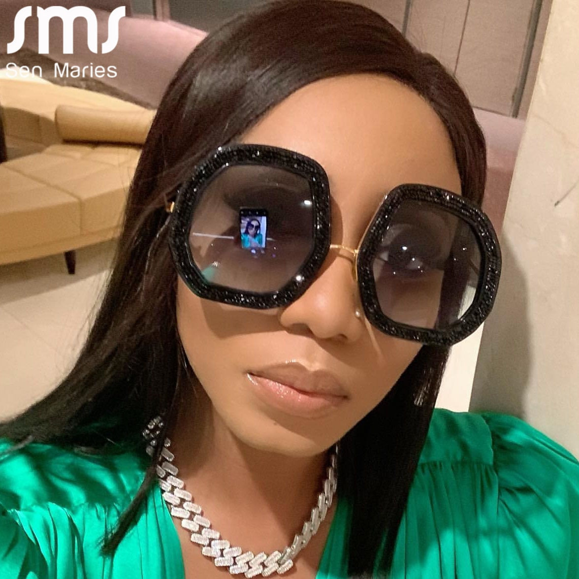 Oversized Sunglasses Women Luxury Diamond Shiny Crystal Sun Glasses Men UV400 Shades Eyewear Hipster Necessary