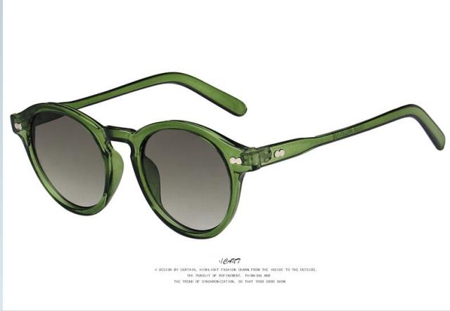 New Sunglasses Men Women Vintage Rivet Sun Glasses Fashion Brand Designer Retro Glasses Female Driver Goggles