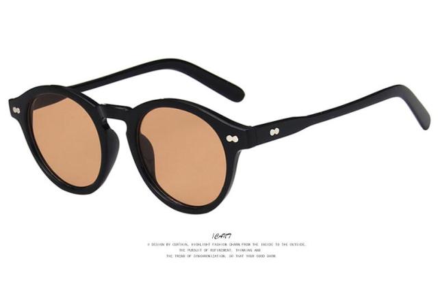 New Sunglasses Men Women Vintage Rivet Sun Glasses Fashion Brand Designer Retro Glasses Female Driver Goggles